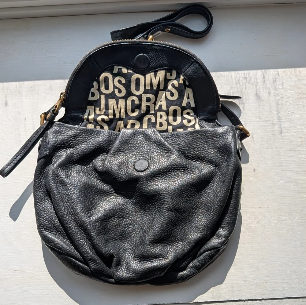 Black Leather Shoulder Bag - Picture 3 of 5